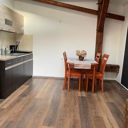 Studia Maxim Apartment ฟรีเดก-มีสเตก ภายนอก รูปภาพ