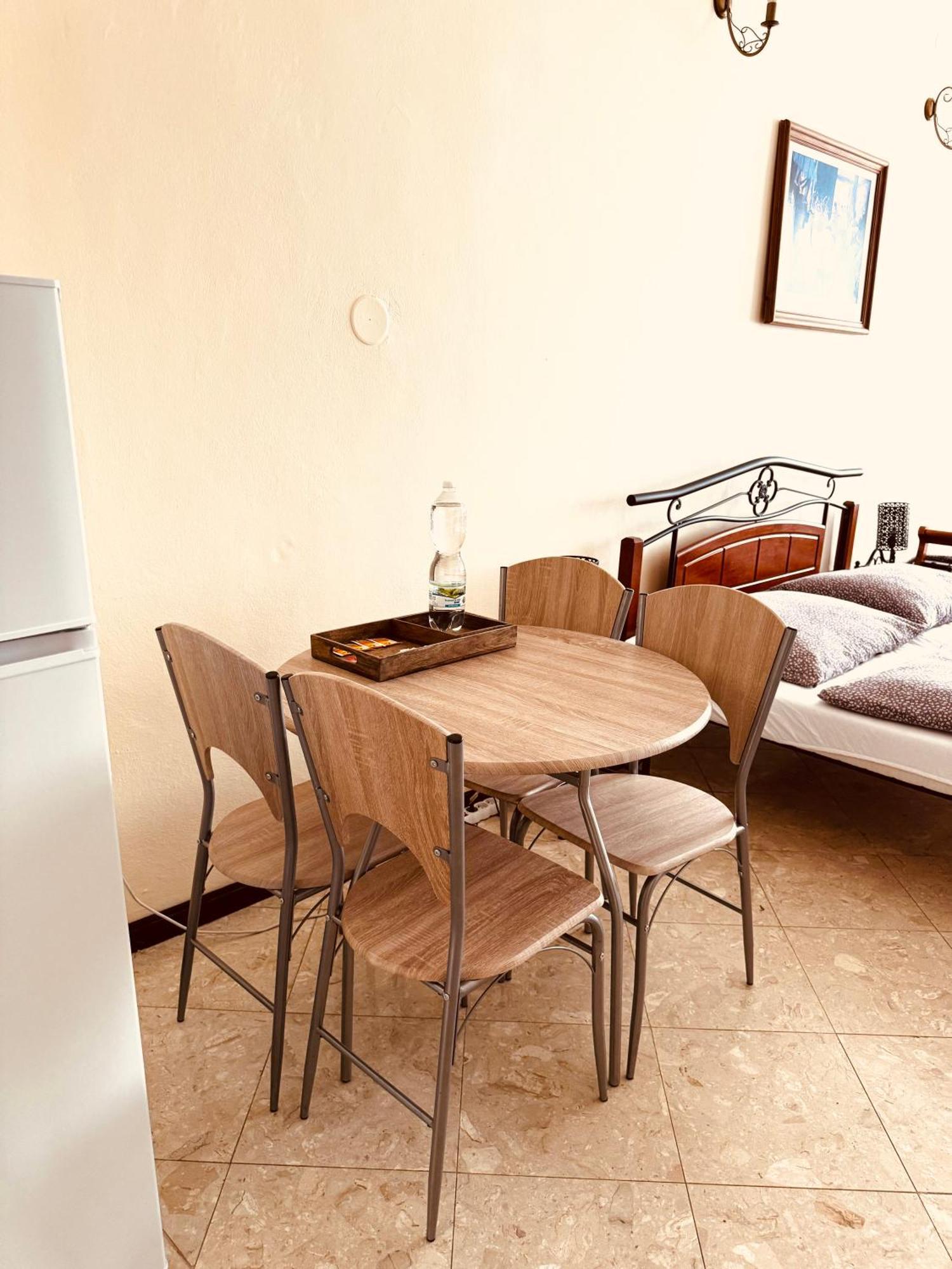 Studia Maxim Apartment ฟรีเดก-มีสเตก ภายนอก รูปภาพ