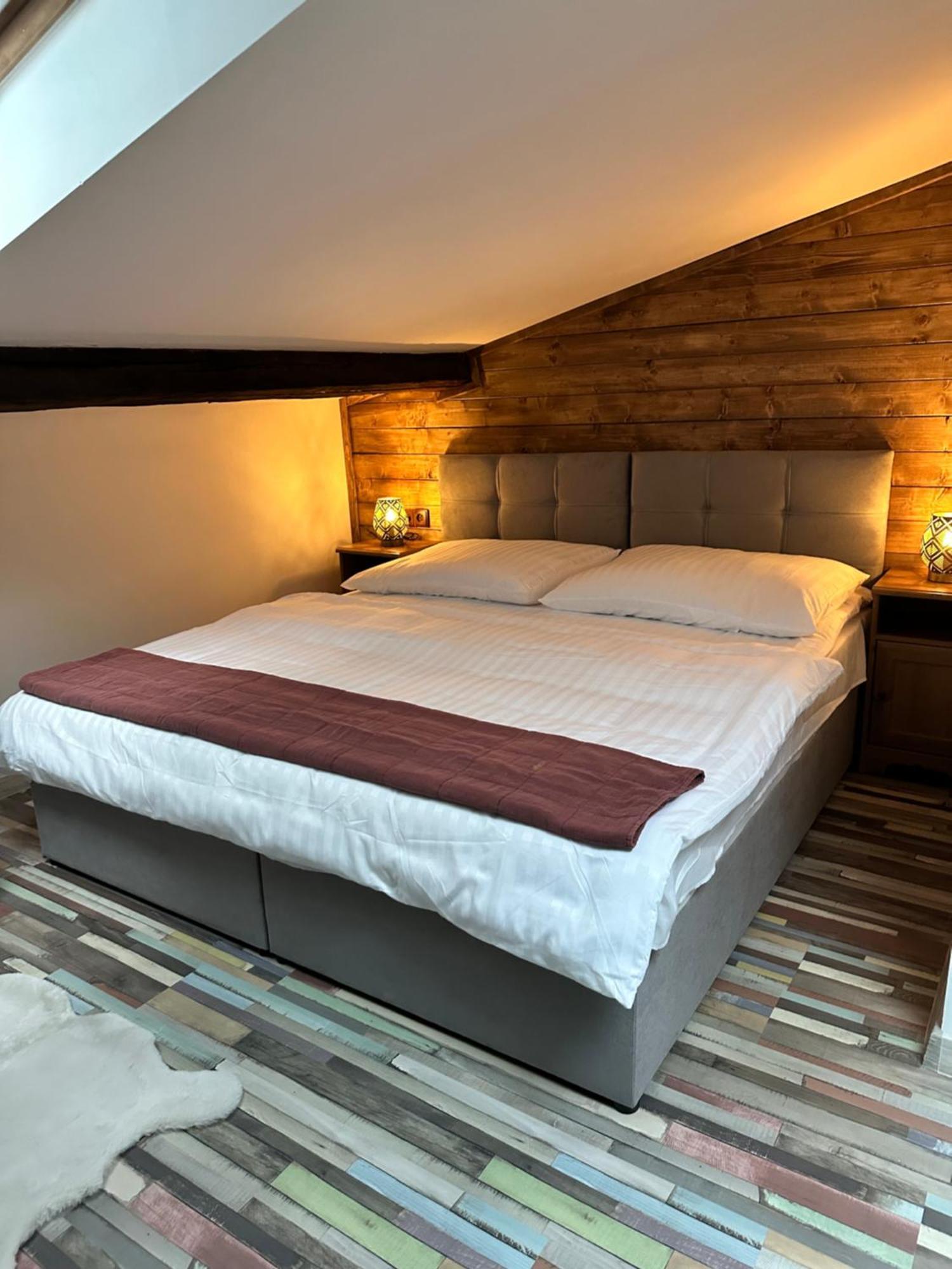 Studia Maxim Apartment ฟรีเดก-มีสเตก ภายนอก รูปภาพ